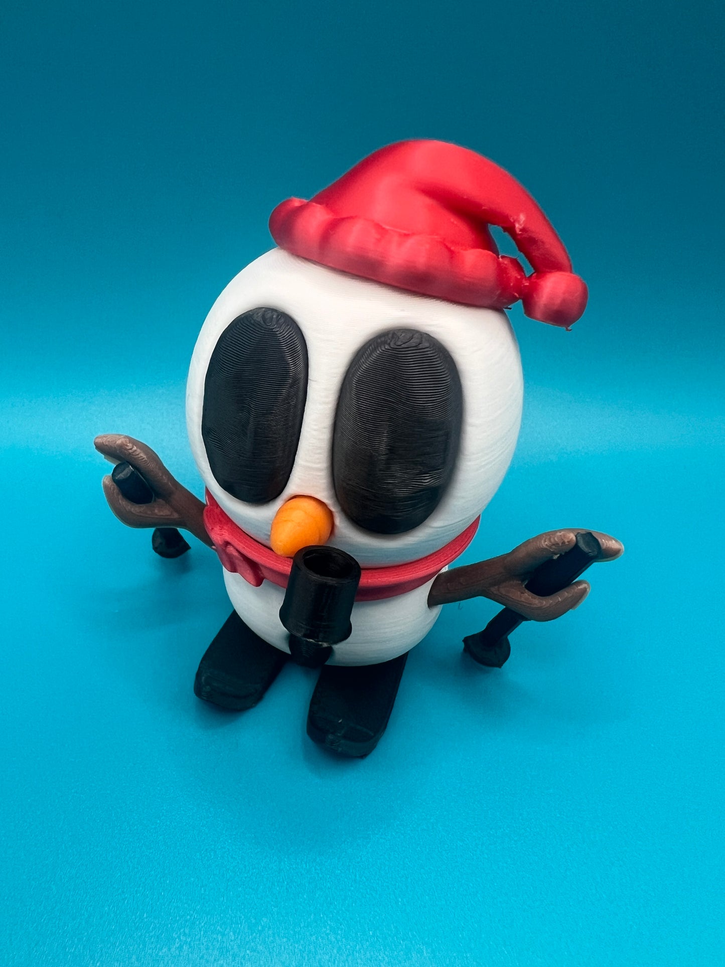 Blob skiing snowman with pipe!